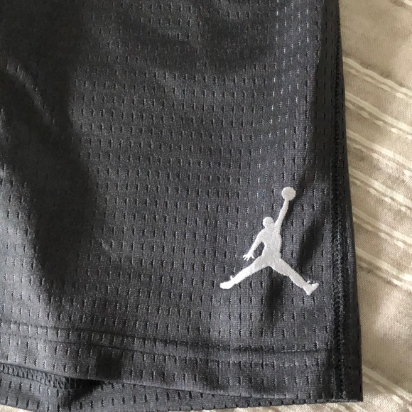Jordan shorts - Picture 2 of 3